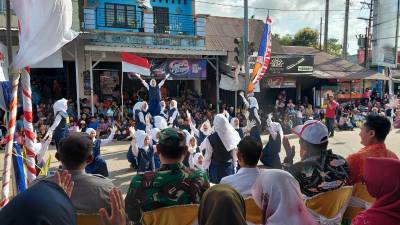 Gerak Jalan Indah Selama Dua Hari Berlangsung Meriah, Pemkab Beltim Apresiasi Partisipasi Seluruh Masyarakat dan Sekolah