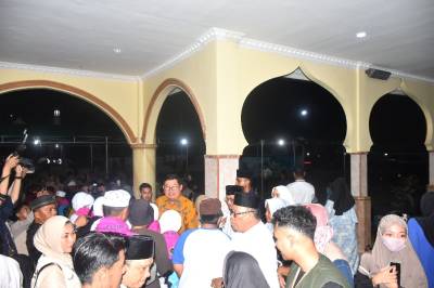 22 Jemaah Haji Belitung Timur Kembali ke Tanah Air, Disambut Haru Keluarga di Masjid Agung Darussalam