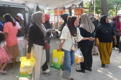 Stabilisasi Harga Daging Ayam, Pemkab Beltim Gandeng Distributor Sediakan 7 Ton Daging Ayam Beku
