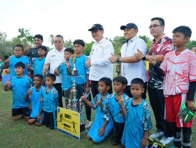 Bupati Apresiasi KKG PJOK CUP IV 2025