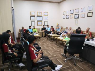 Temui 10 Atlet Peraih Medali O2SN Tingkat Provinsi, Bupati Beltim Siap Dukung Pembinaan Atlet