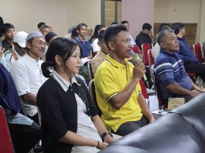 Pemkab Beltim Ajak Petani Tingkatkan Produktivitas Sawit dengan Pemupukan Efisien