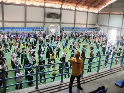 Ratusan Peserta Antusias Ikuti Sosialisasi Senam Serumpun Sebalai di Beltim