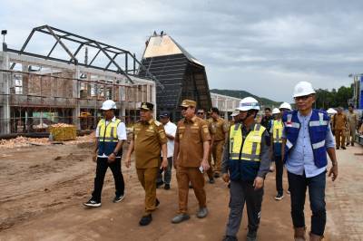 Bupati Beltim Dampingi Gubernur Babel Tinjau SMA dan Persiapan Pembangunan SMA Unggul Garuda