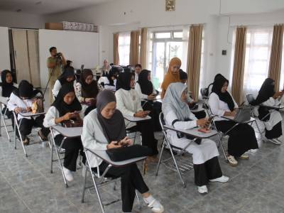 Pemkab Beltim Bekali Korban PHK Keahlian Bakery